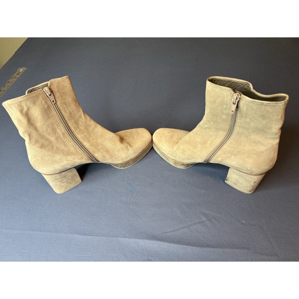 Coclico Women's 38 US 7.5/8 Taupe Distressed Leather Platform Ankle Boots Spain